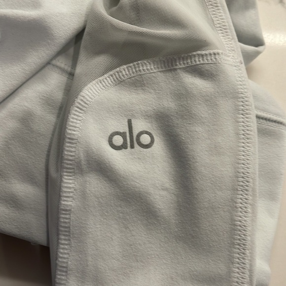 Alo Coast White Mesh Stirrup Leggings XS - Picture 9 of 12